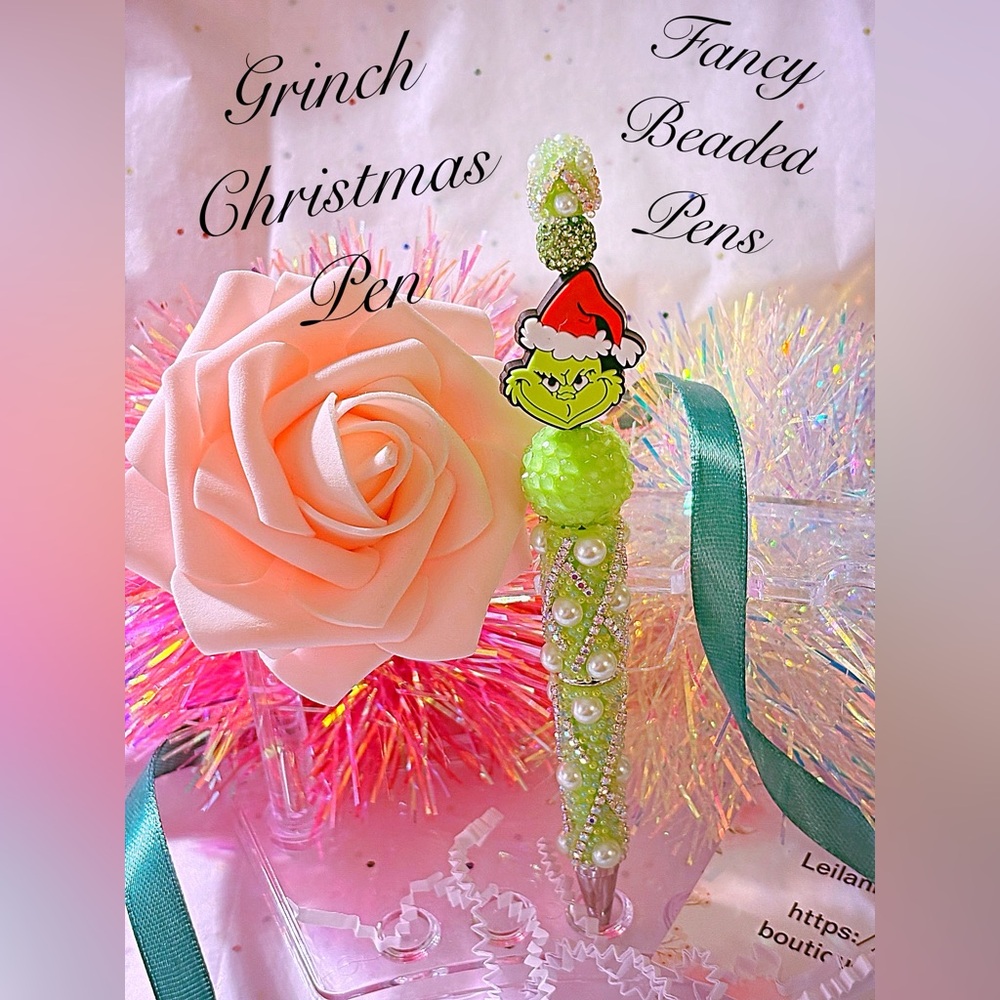 Fancy grinch Christmas beaded pen/red hat/gifts/green beads/holiday season